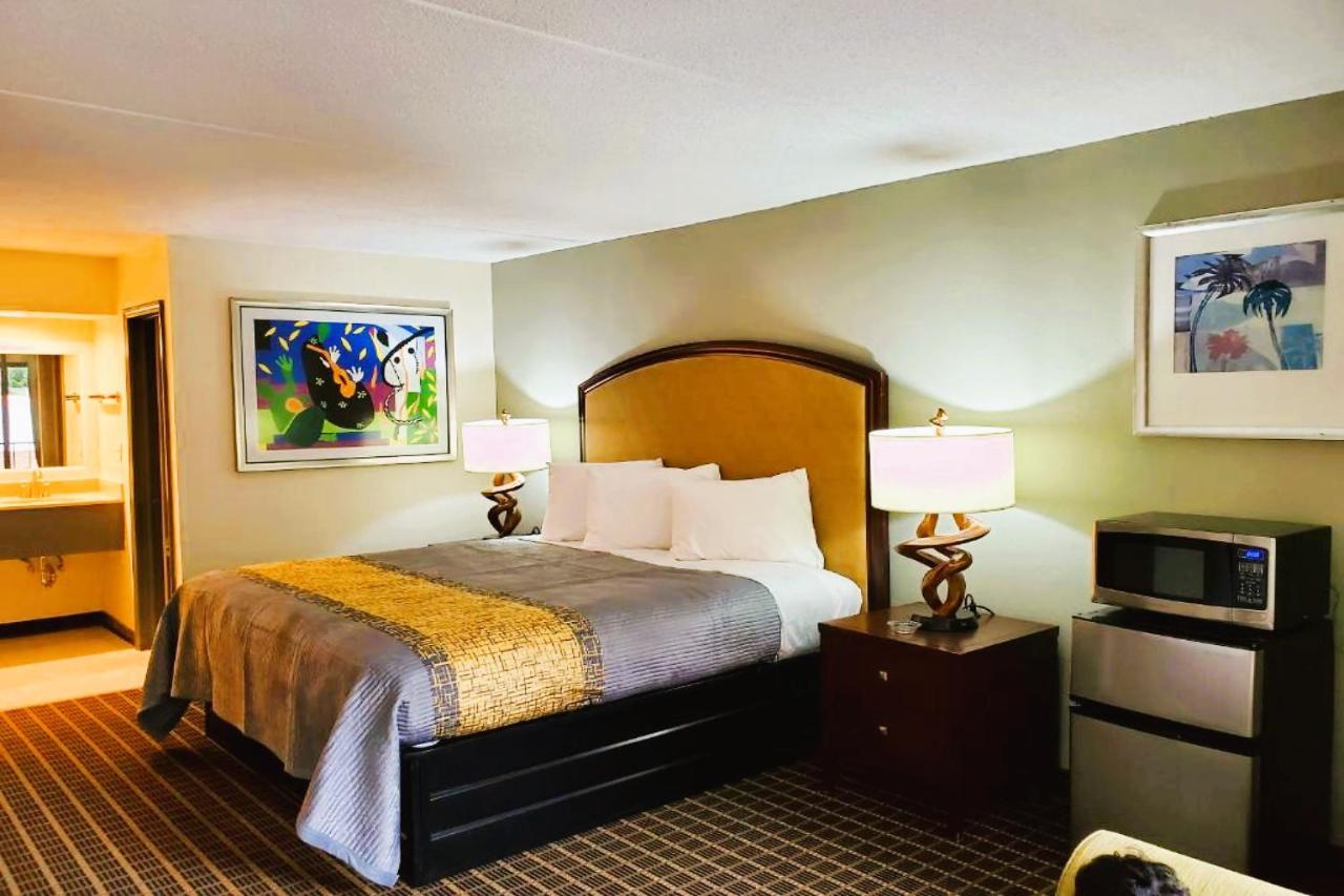 Palmetto Inn & Suites By Oyo Orangeburg Buitenkant foto